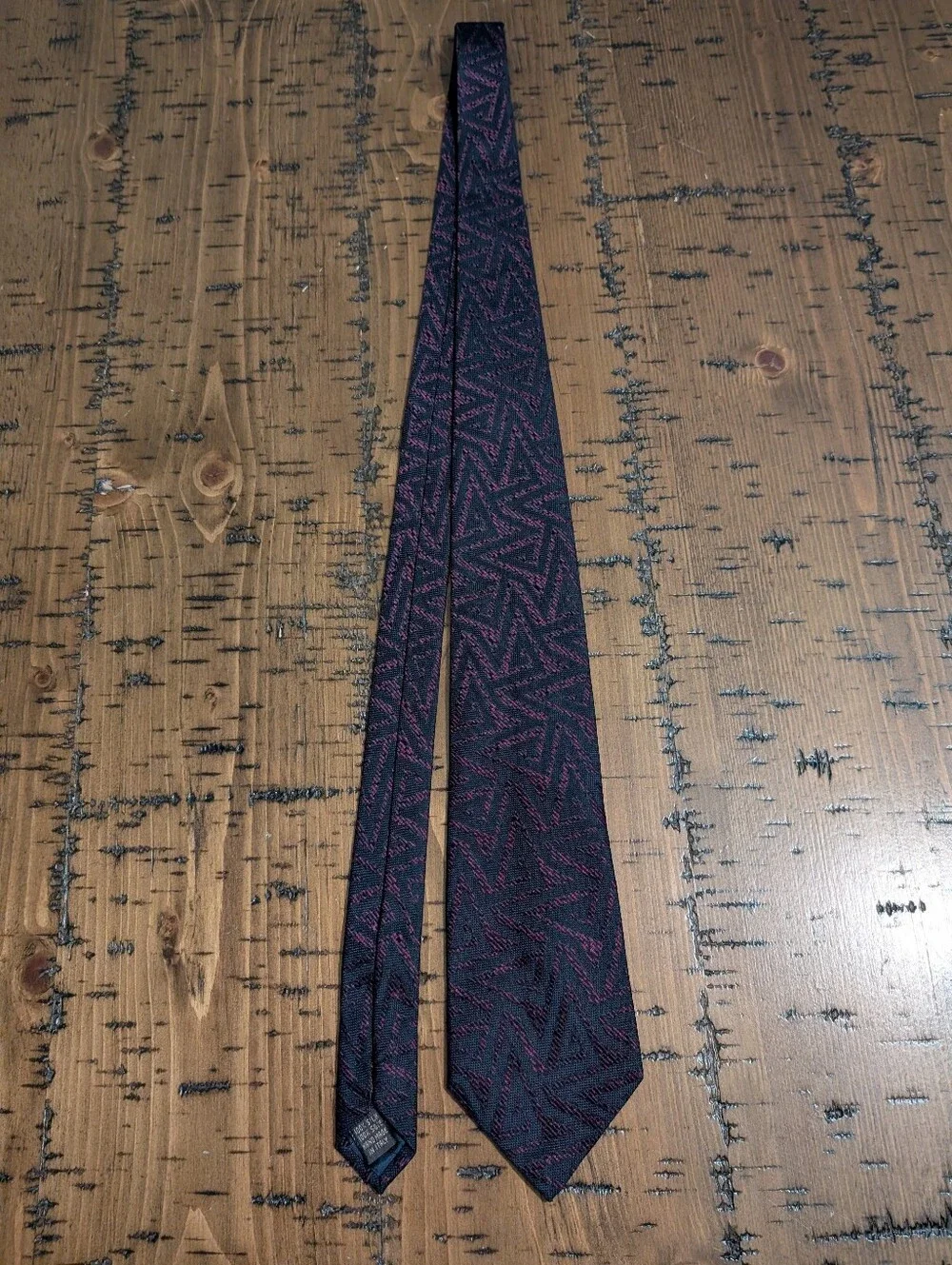 VTG- Valentino 100% Silk Geometric Abstract Tie